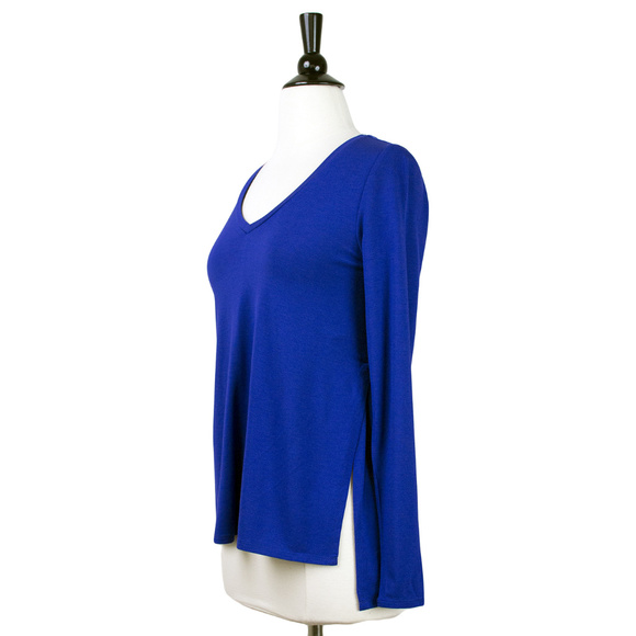 DEX | Side Slit Tee in Electric Blue - Picture 2 of 4